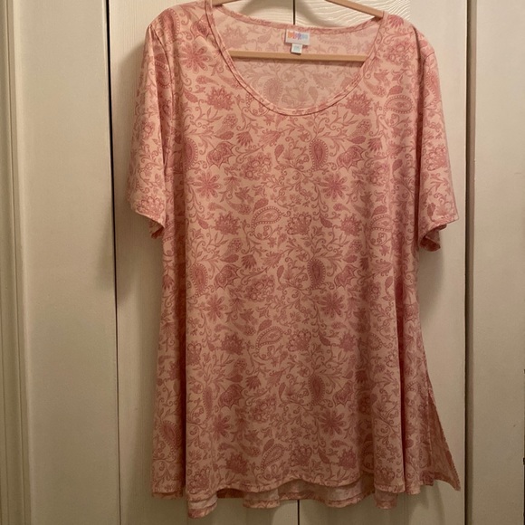 LuLa Roe Perfect Tee - Picture 1 of 4